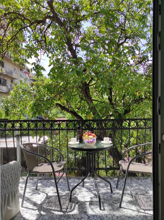 Tranquil Apartment In Vake Tiflis Exterior foto